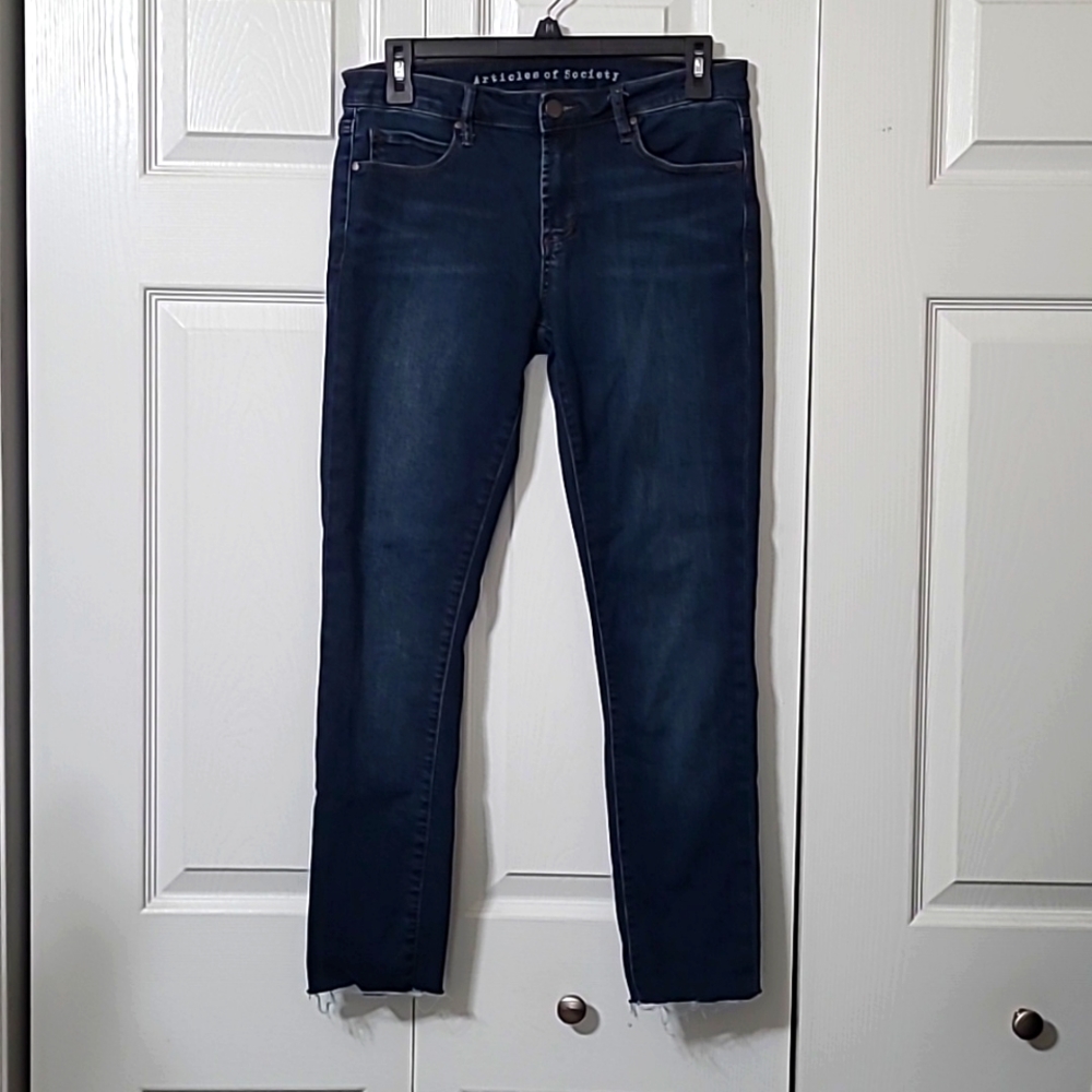 Articles of Society Blue Jeans, size 28, raw hem, stretch denim, EUC